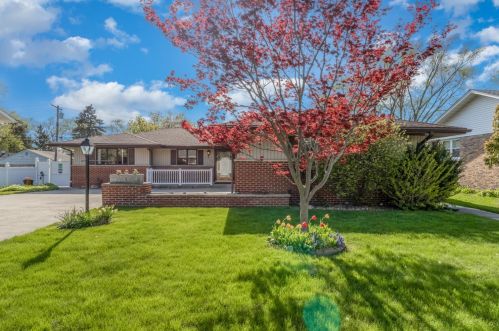 7942 Northcote Ave, Hammond, IN 46324-3340