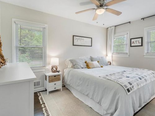2140 Medfield Trl, Atlanta GA  30345-3010 exterior