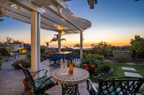 902 Camino Ibiza, San Clemente, CA 92672-6034