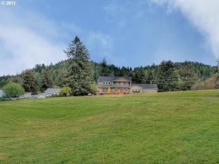 25153 Victoria St, Happy Valley, OR 97089-6531