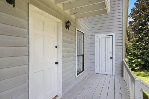 139 Canterbury Dr, Carrollton, GA 30117-4017