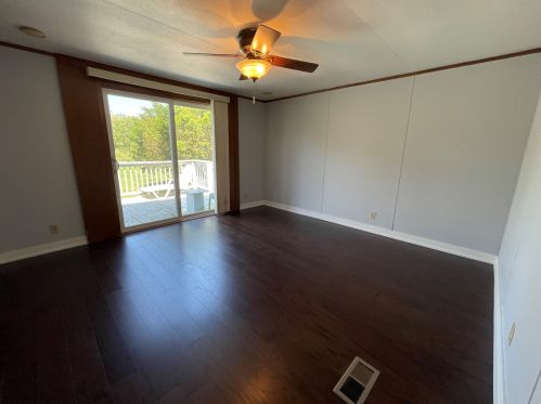 555 Huntsbridge Rd, Matteson IL  60443-2126 exterior
