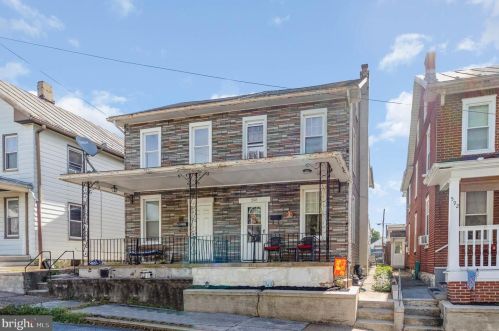596 Monroe St, Harrisburg, PA 17113-2719