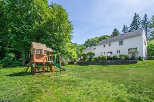 69 Lawrence Rd, Dover NJ  07869-3100 exterior