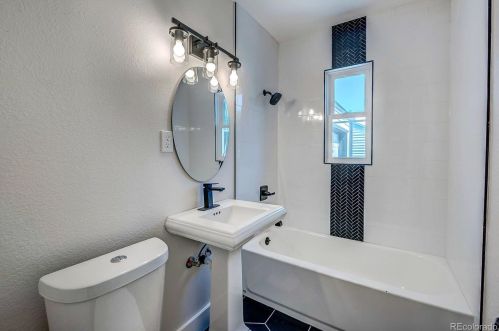431 Osceola St, Denver CO  80219-2523 exterior