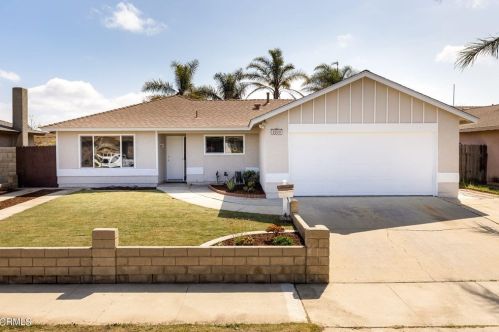 1900 Dupont St, Oxnard, CA 93033-4042