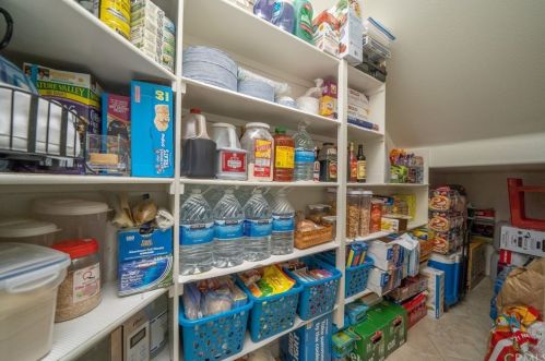 16550 Catalonia Dr, Riverside CA  92504-8701 exterior