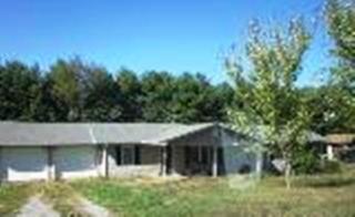 144 Shannons Rd, Jacksboro, TN 37757-4316