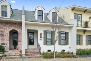 320 Ormond Dr, Covington LA  70433-8161 exterior