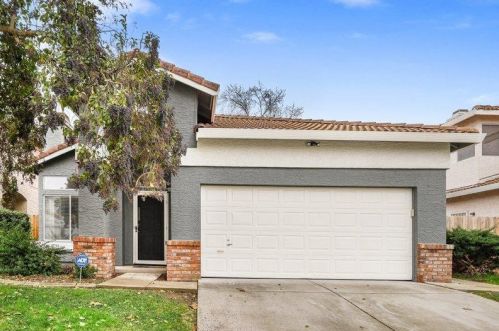 7000 Sandy Souza Way, Elk Grove, CA 95758-5866