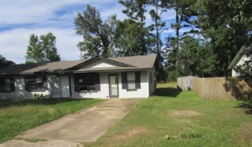 1508 Jackson Ave, Hope, AR 71801-7834