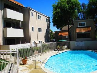 1880 Laguna St, Concord CA  94520-2866 exterior