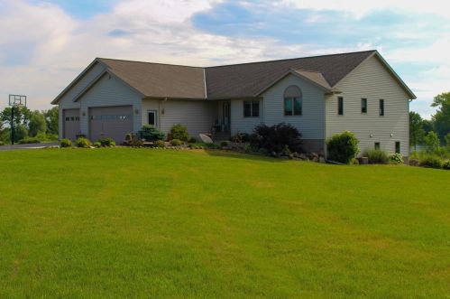30536 223rd Ave, Albany, MN 56307-9767