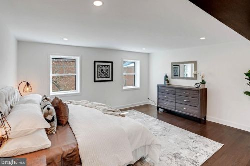 502 22nd St, Philadelphia PA 19146-1247 exterior