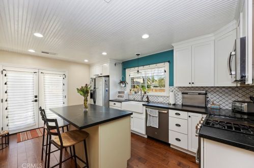 3609 Pine St, Riverside CA  92501-2644 exterior
