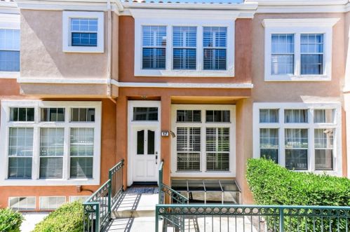 17 Palmieri Aisle, Irvine, CA 92606-8368