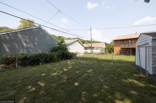 1391 Alaska Ave, Saint Paul MN  55116-2339 exterior