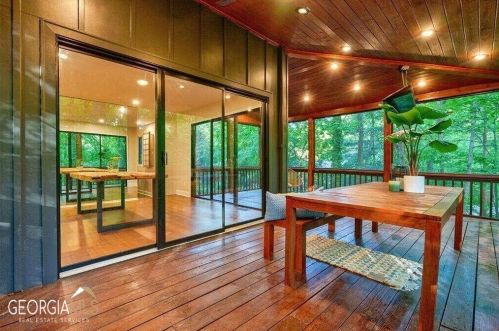 620 Colebrook Ct, Atlanta GA  30327-4710 exterior