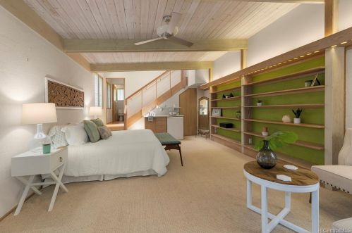 2659 Tantalus Dr, Honolulu HI  96813-1202 exterior