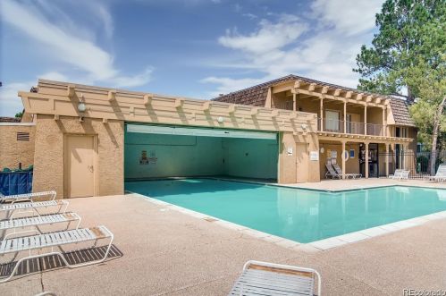 7695 Quincy Ave, Denver CO  80237-2377 exterior