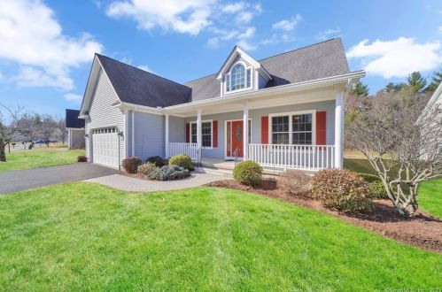 66 Nutmeg Dr, Somers, CT 06071-1451