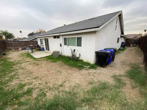 6278 Cross River Dr, Riverside CA  92509-6935 exterior