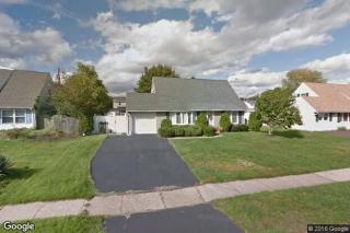 15 Limewood Rd, Levittown PA  19056-2701 exterior