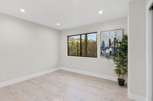 3360 Chevy Chase Dr, Glendale CA  91206-1428 exterior