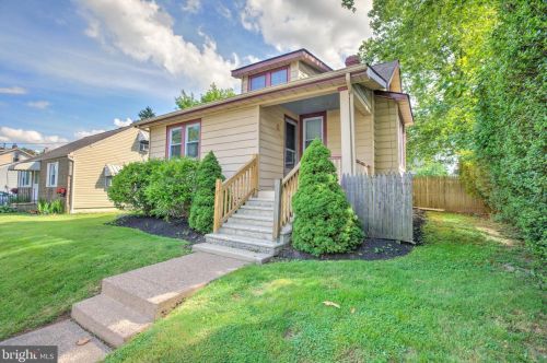 1 Hazelhurst Ave, Trenton, NJ 08638-3509
