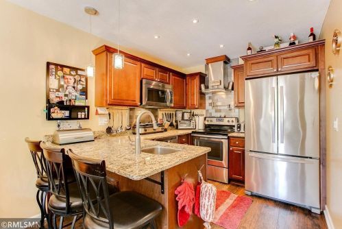 3422 Highlander Dr, Saint Paul MN  55122-1310 exterior