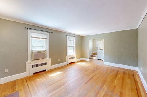 44 Sargent Ave, Providence, RI 02906-3416