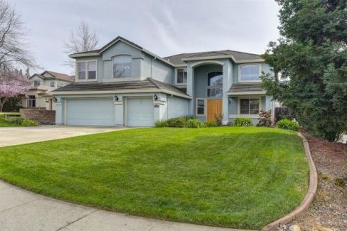 713 Taylor St, Folsom, CA 95630-9556