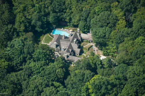17 Heronvue Rd, Greenwich, CT 06831-2906
