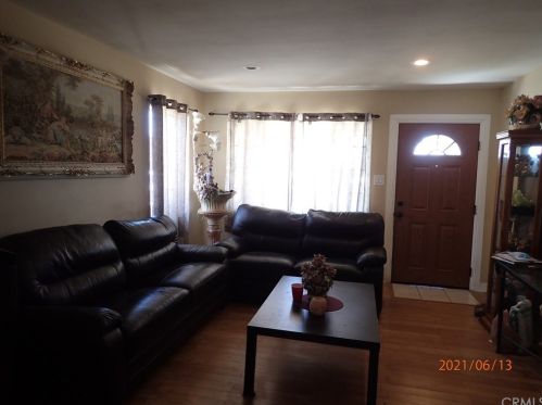 13676 Carfax Ave, Bellflower, CA 90706-2709