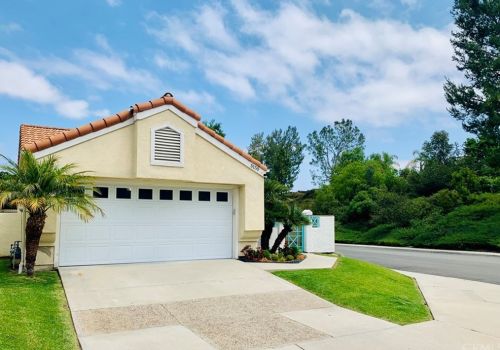 5150 Maplewood Cir, Oceanside, CA 92056-2014