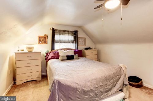 10610 Dunmoor Dr, Silver Spring MD 20901-1518 exterior