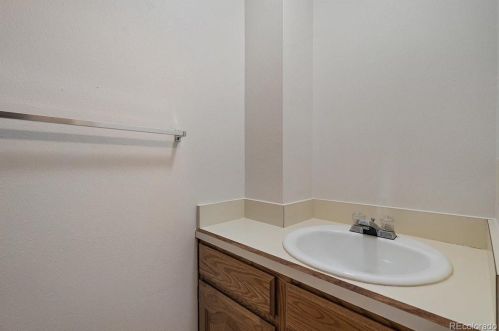 7074 Appleton Cir, Englewood CO 80112-1170 exterior