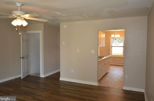 643 Boundary Ave, Hanover PA 17331-3906 exterior