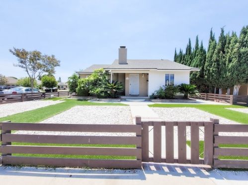 1268 Eastwood Dr, Anaheim, CA 92805-2136