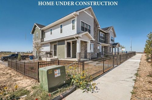 27622 1st Ave, Denver, CO 80018-1730
