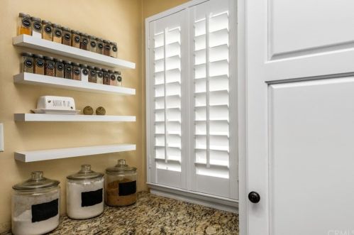 531 Dickel St, Anaheim CA  92805-1808 exterior