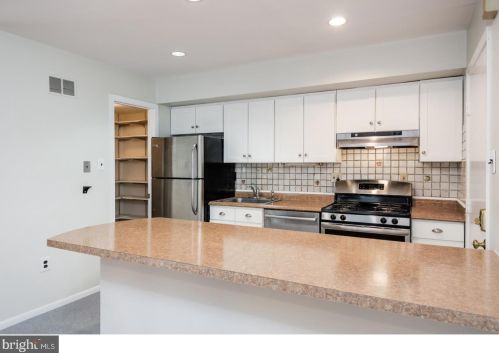 305 Nassau St, Princeton NJ  08540-4602 exterior