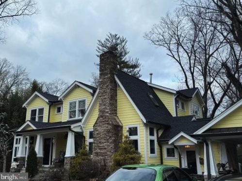 7814 Ridgewood Dr, Annandale, VA 22003-1430