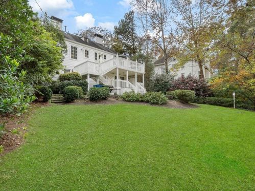 1880 Greystone Rd, Atlanta GA  30318-2621 exterior