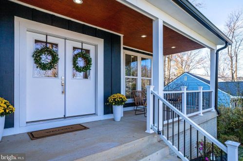 2006 Oswald Pl, Falls Church, VA 22043-1217