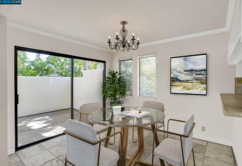 72 Mozden Ln, Concord CA  94523-3374 exterior