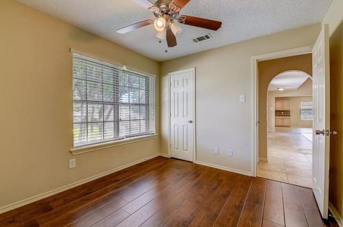 1629 Merrimac Trl, Garland TX  75043-1319 exterior