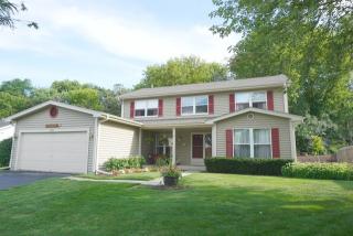 1251 Victoria Ct, Barrington Hills, IL 60102