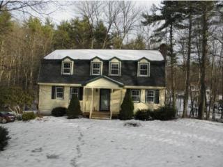 17 Cutts Rd, Lee, NH 03824-3102