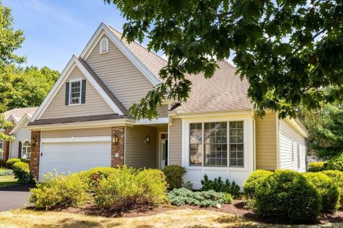 12 Worthington Dr, Farmington, CT 06032-1493